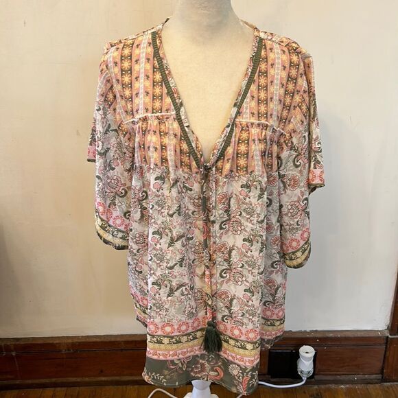 Floral Bohemian Women's Top - Picture 1 of 11